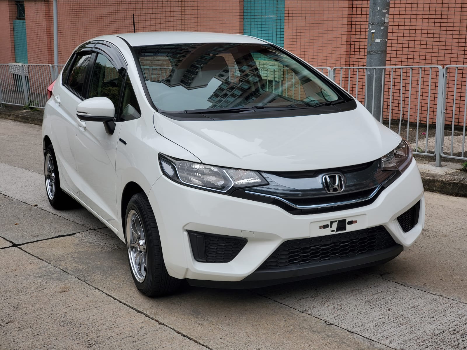 Honda fit hybrid gp5